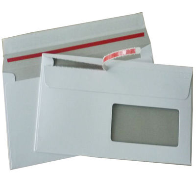 Enveloppe en carton rigide Enveloppe d'emballage Mailer pour taille personnalisée présentant du carton blanc