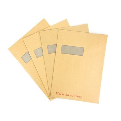 Promotion Enveloppes en carton gris avec un logo personnalisé et du papier kraft